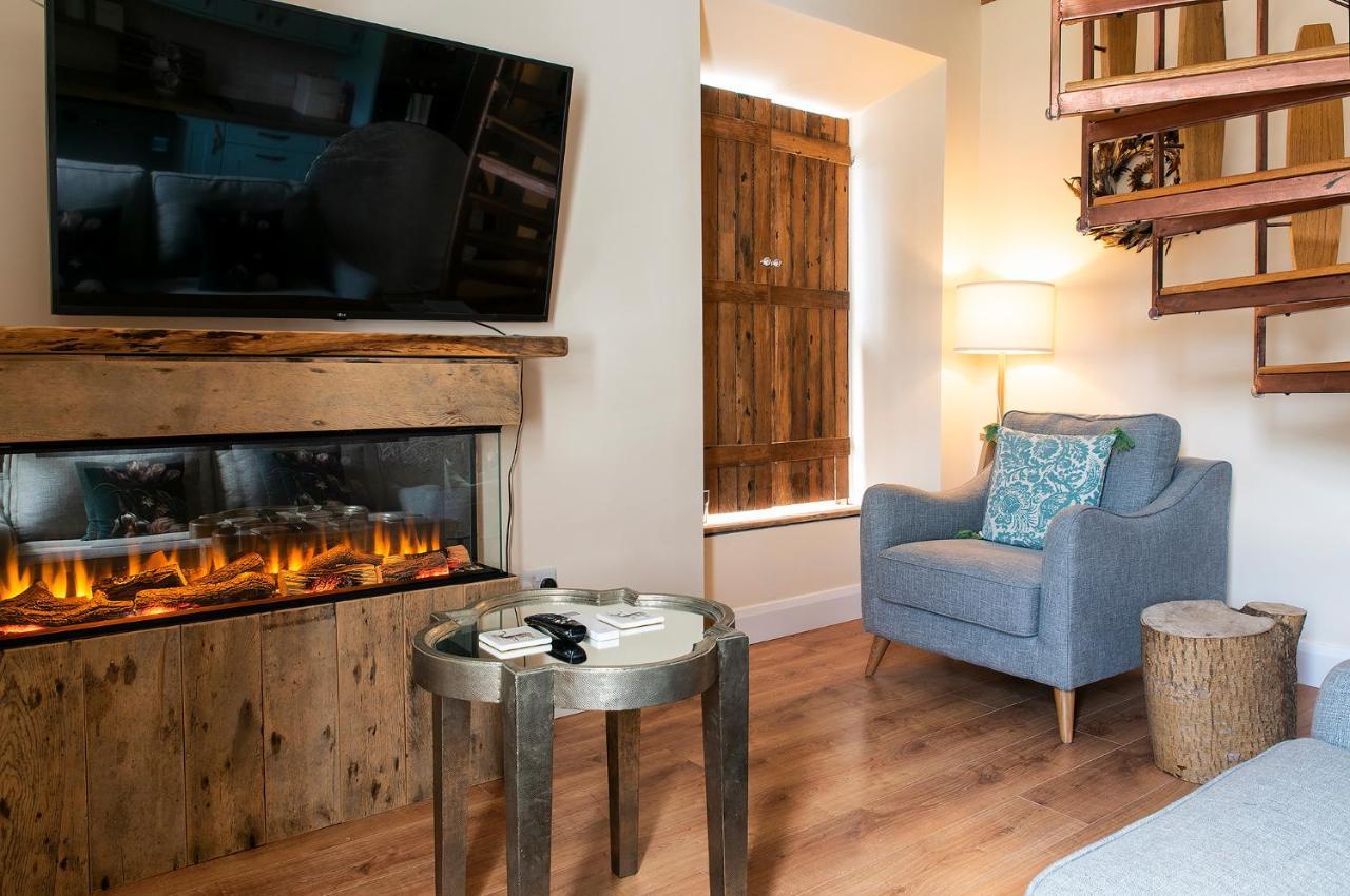 Kylemore House boutique apartments - Connemara National park view Extérieur photo